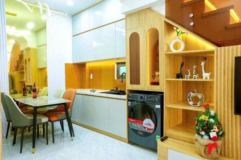  Bán nhà Bình Thạnh - 4 tầng, Khung BTCT, Sạch sẽ