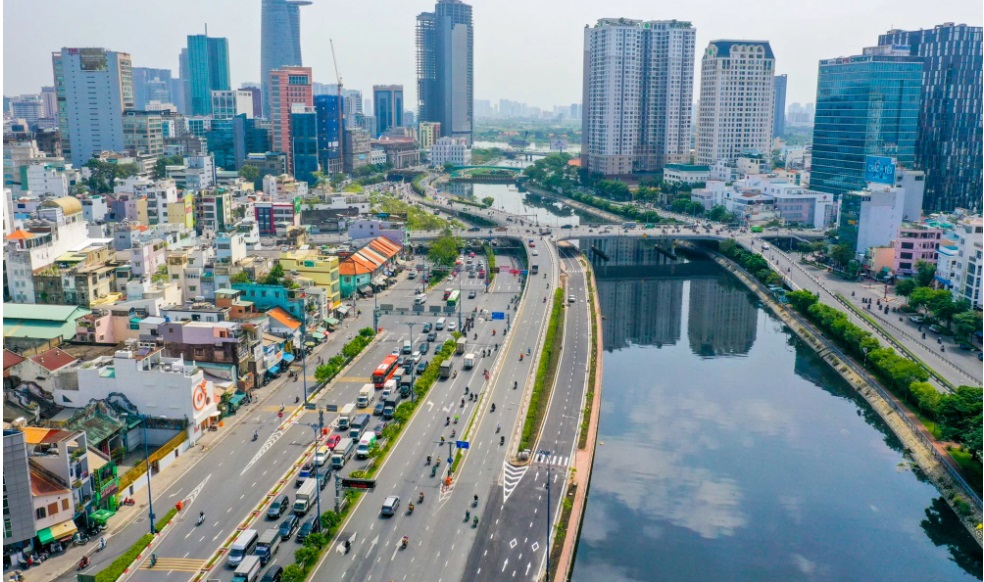  Bán nhà Quận 1 - 4 tầng, Khung cột bê tông, Sẵn vào ở