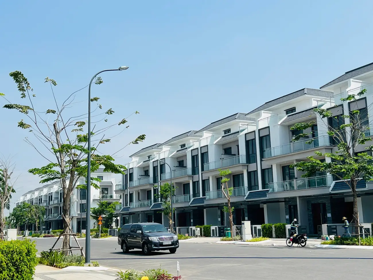 Gladia The Waters: Căn hộ ven sông Đa Tốn, trải nghiệm sống xanh mát