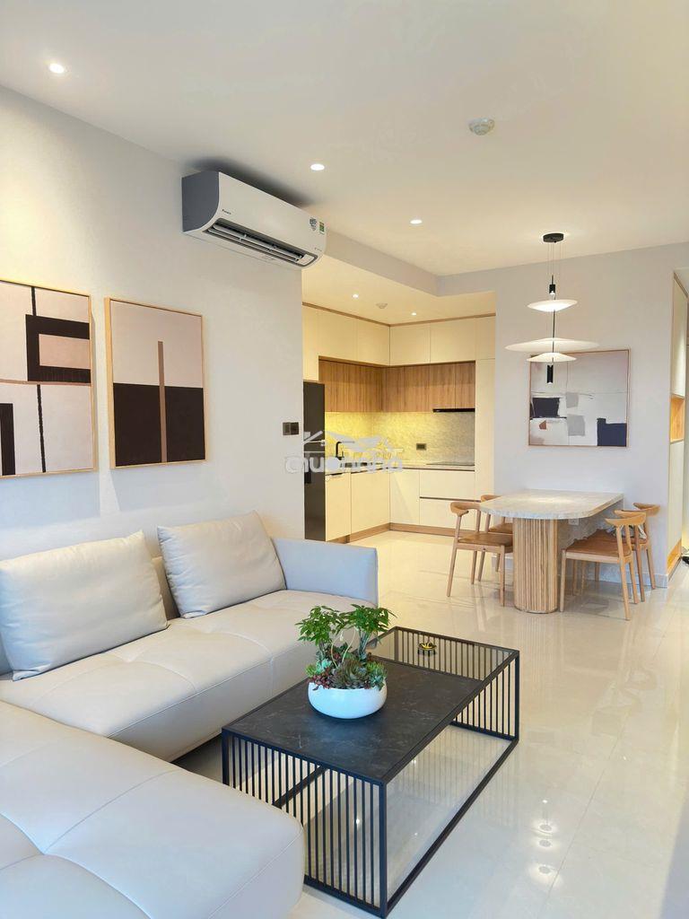 Thuê Chung Cư Quận 4: Bí Quyết Tránh Kẹt Xe và Ép Giá